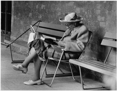 Woman and the park bench - photograph, entertainment, woman, other