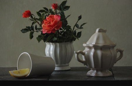 still life - nice, beauty, roses, photography, bouquet, still life, rose, cool, pretty, harmony, lovely, vase, lemon, beautiful, flowers, porcelain, photo, elegantly, flower