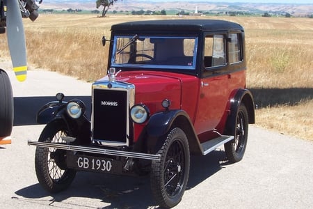 Morris Minor - red, automobile, minor, antique, car, vintage, classic, morris