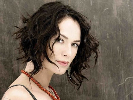 Lena Headey - black hair, hot, terminator sara chronicles, lena headey