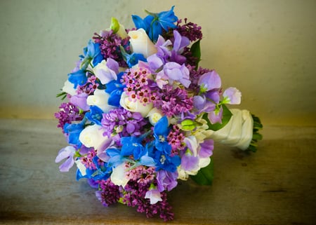 Bouquet - pretty, elegantly, roses, blue, lilac, photo, flowers, purple, nice, bride, delicate, beautiful, photography, wedding, beauty, colors, lovely, cool, flower, bouquet, harmony, rose, floral