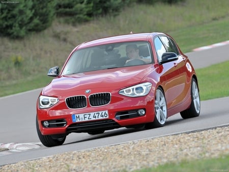 Bimmer 1 Series Sport - bmw, sport, bimmer, red