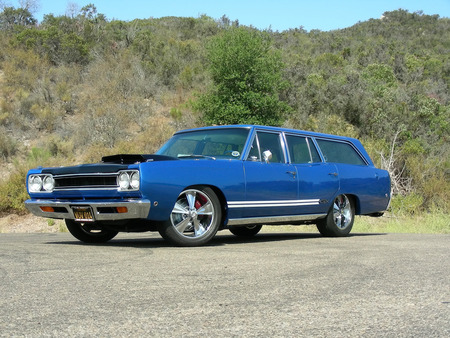 Plymouth GTX 440 Six Pack Wagon 1968 - 440, six, plymouth, 1968, wagon, pack, gtx