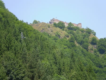 poienari - mountains, fortress, romania, trees