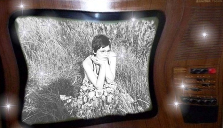 Memories - girl, tv set, sad, past, retro