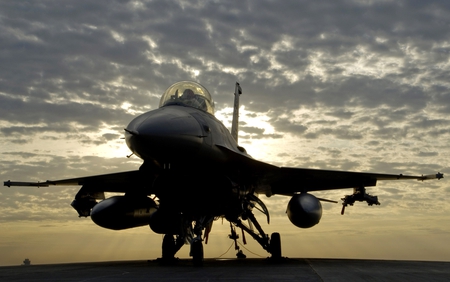 Sunset Falcon - f16, sunset, general, dynamics, fighting, falcon, f-16