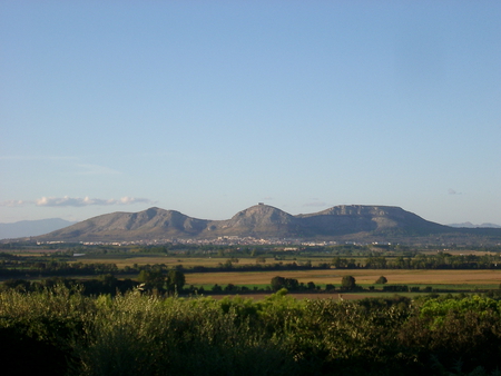 field with hills castell montgri - lestartit, field, hills, toroellademontgri