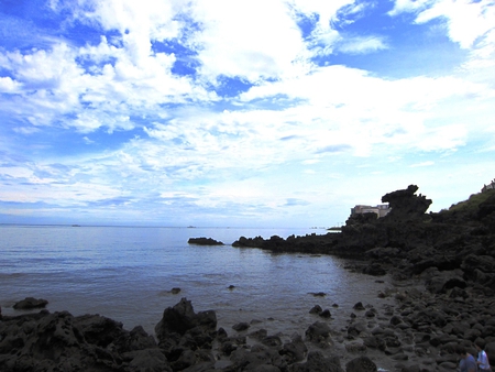 Clouds and  Rocks - rock, dragon, sea, clouds