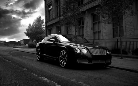 Noir Bentley - black, bentley, cars, white, mansion