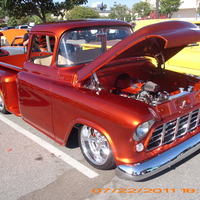 CLASSIC CHEVY PICKUP