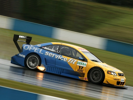 opel vectra - stripped out, fast, car, race