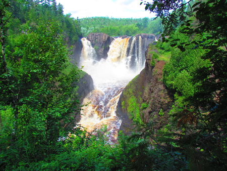 High Falls - forest, rocks, water, canada, falls, usa, river, waterfalls, whitewater