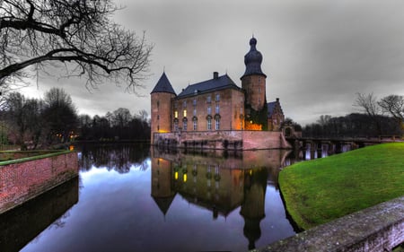 Castle - lights, water, landscape, beautiful, bridge, grass, lake, sky, reflection, clouds, castle, trees, nature, colors