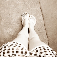 feet