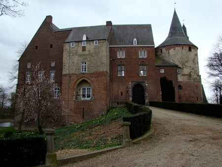 Dutch Castle Horn - tower, middle ages, holland, medieval, dutch, bridge, castle, netherlands