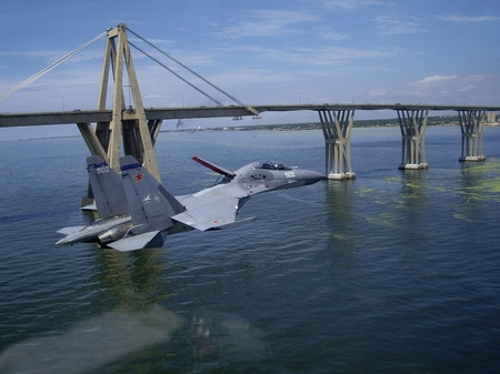 Su-30MK - water, sukhoi, jetmaircraft, su30, mk, bridge, suchoj