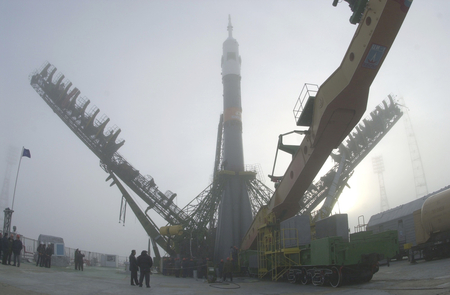 Soyuz to launch - soyuz, launch, russia, military