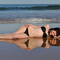 Tara---reflected-in-black
