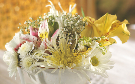 Flower arrangement - flowers, yellow, bloom, pretty