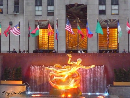 Rockefeller - new york, statue, flags, rockefeller