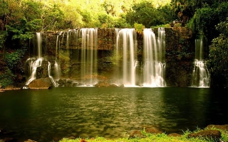 Green Waterfall - pc, rapid, panorama, music, waterfall, white, amazing, sunrays, paysage, grass, trunks, branches, melody, wallpaper, beautiful, leaves, high definition, stones, beauty, nice, photography, ripples, image, rocks, calm, green, desktop, scenry, forests, serene, paisage, foam, tranquility, hd, awesome, grasslands, widescreen, wood, lakes, view, cool, cena, cascades, landscape, peace, computer, scenario, maroon, forest, photoshop, sweet, peaceful, water, leaf, brightnes, brown, tree, rivers, scene, paisagem, background, day, waterscape, waterfalls, plants, serenity, picture, bright, creeks, cenario, grove, photo