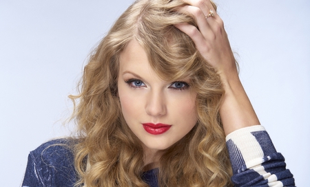 Taylor Swift - singer, music, composer, writer