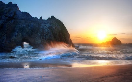 Waves - summer, beach, splendor, sunrise, reflection, sand, view, ocean waves, fabulous, tunnel, sky, sun, clouds, sunlight, water, beautiful, rock, sea, beauty, colors, lovely, ocean, colorful, nature, sunset, rays, arch, waves, peaceful, rocks