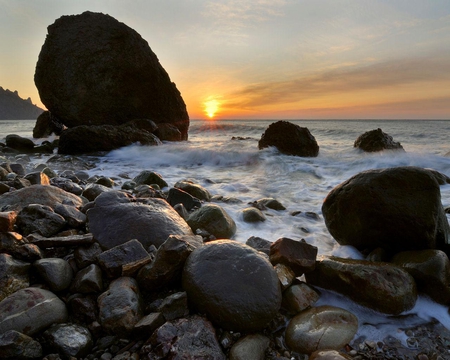 Crimean Coast at Twilight Ukraine - ocean, rocks, sun, clouds