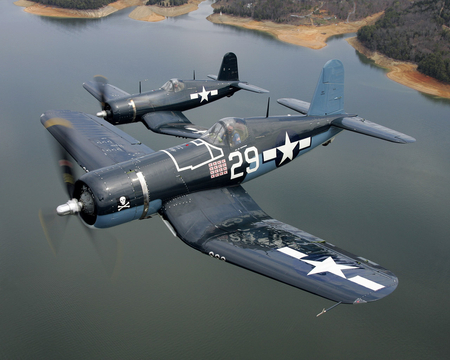 F4U Corsairs - lake, ww2, wwii, f4u, classic, vought, flight, corsair