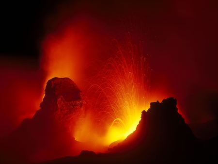 Hawaiian volcano - volcano, hawaii, fire, forces of nature