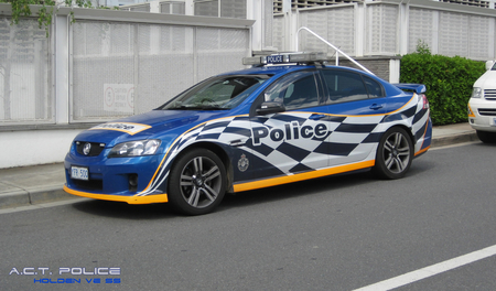 ACT Police Traffic/Highway Patrol, Holden VE SS - car, holden, cars, australia, police, police department