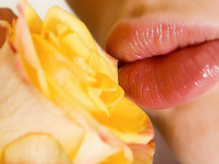 Sensual Lips - beauty, love, girl, lips, photography, sensual, rose, yellow, romance