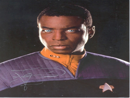 LeVAR BURTON AS COMMANDER LA FORGE - action, actors, movies, usa