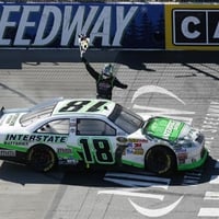 Kyle-Busch-Pure-Michigan-400 08-21-11