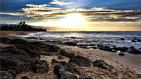 Laniakea Sunset - beach, sky, ocean, sun