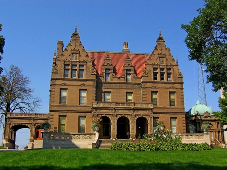 Pabst Mansion - home, milwaukee, pabst, wisconsin, mansion, grass