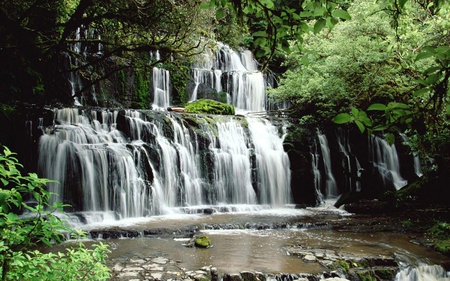 Purakaunui Falls Catlins New Zealand - water, falls, trees, rocks