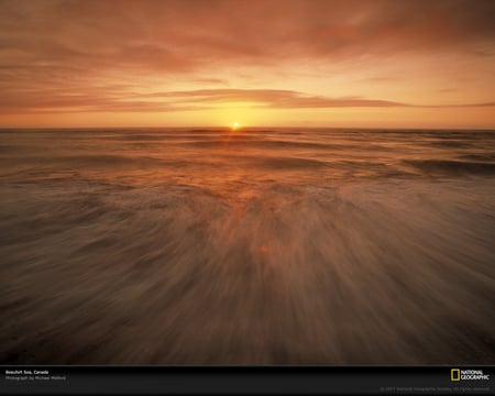 Beaufort Sea Canada - midsummernight, foam, cold, waves, sun