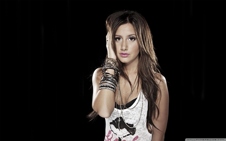 ashley tisdale - y, e, x, s