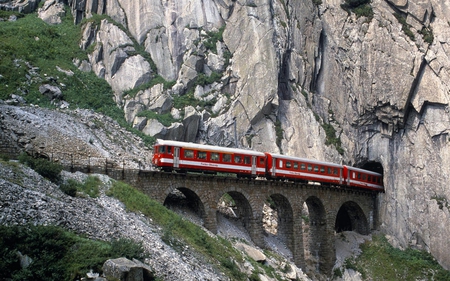 Train - moutain, trian, new, wall