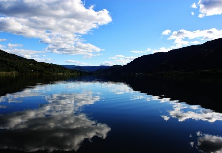 Mirror - lake, hills, clouds, mirror image