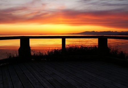 Beautiful Sunset - red, sky, beautiful, orange, seaside, sunset, sea