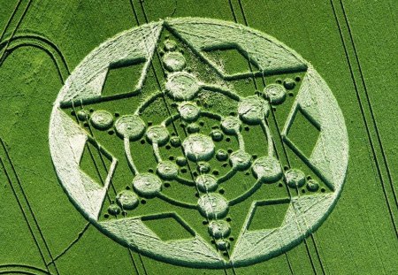 Crop Circles - circles, picture, cool, crop