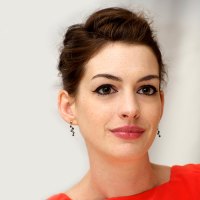 Anne Hathaway