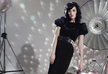 Katy Perry - katy perry, actresses, beautiful, songwriter, black dress, celebrity, dress, people, singer, music, entertainment