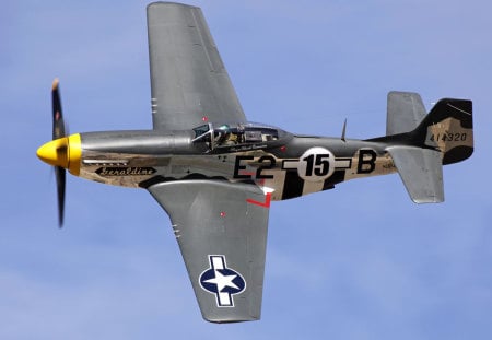 North American P51 Mustang - fighter, north, american, usaf, mustang, ww2, war, p51