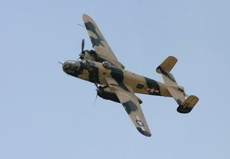 B 25  NORTH AMERICAN