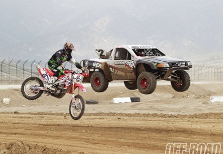 Bike-Versus-Truck - vs, dirt, racing, outdoors