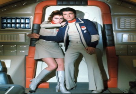 TROUBLE IN THE MOONBASE ALPHA - action, entertainment, tvshow, usa