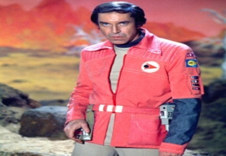 MARTIN LANDAU AS THE LEADER OF MOONBASE ALPHA - action, entertainment, tvshow, usa